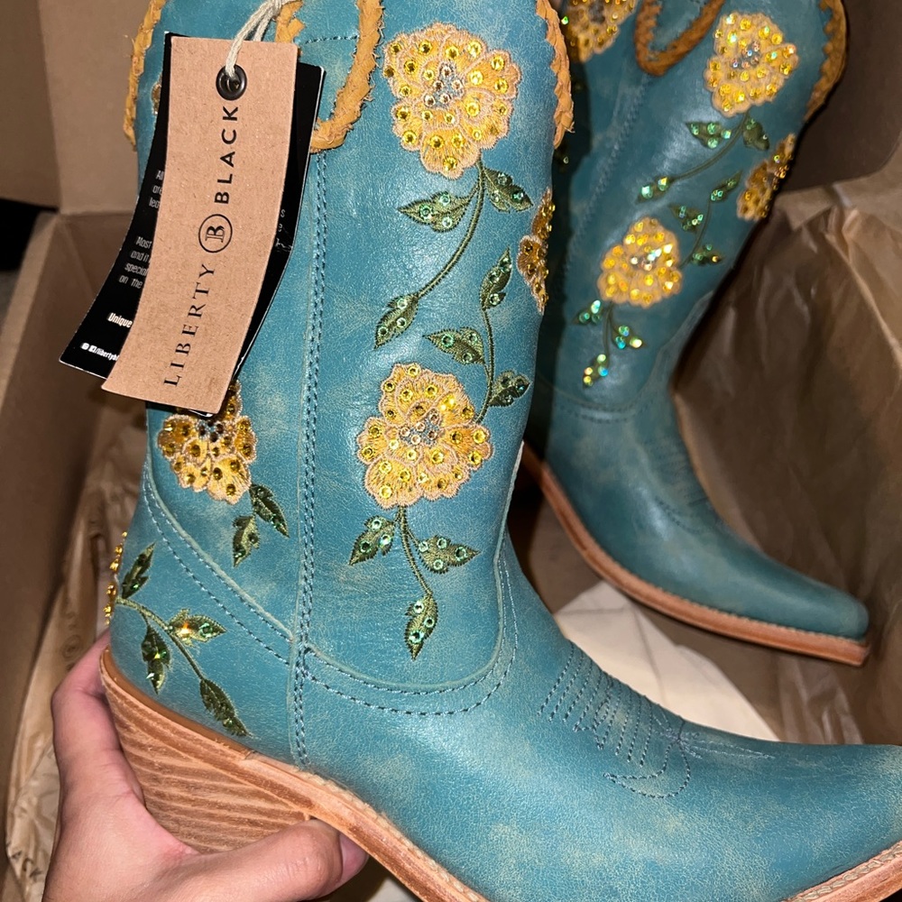👢Liberty Black Boots